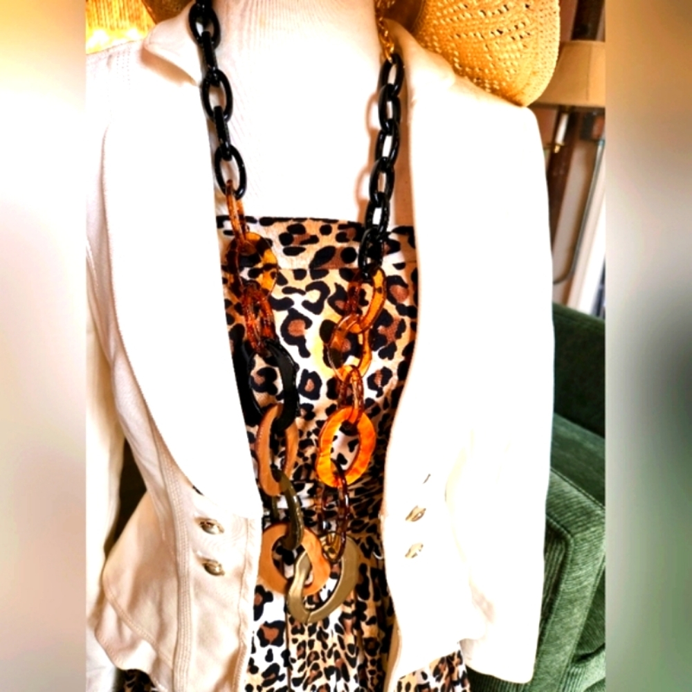 Elegant Black, Tan and Brown Chain Necklace With Earrings - Picture 10 of 16